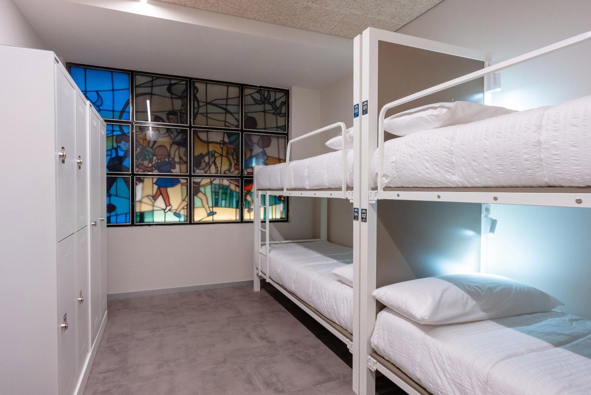 Lamia Bbk Women Hostel-Solo Mujeres บิลเบา ภายนอก รูปภาพ