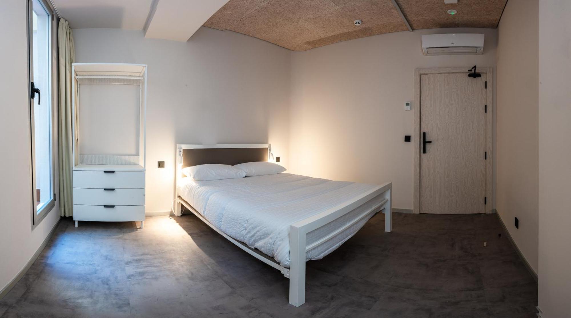 Lamia Bbk Women Hostel-Solo Mujeres บิลเบา ภายนอก รูปภาพ