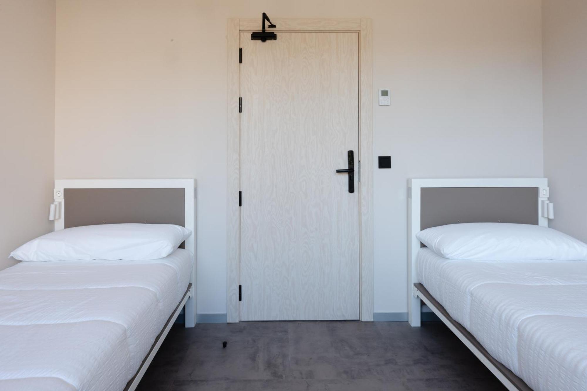 Lamia Bbk Women Hostel-Solo Mujeres บิลเบา ภายนอก รูปภาพ